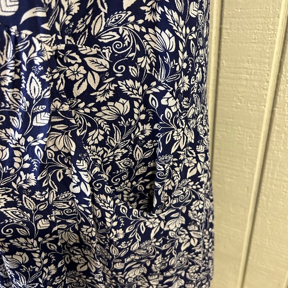 Garnet Hill Summer Day Drop Waist Dress, size 6. - Picture 6 of 8